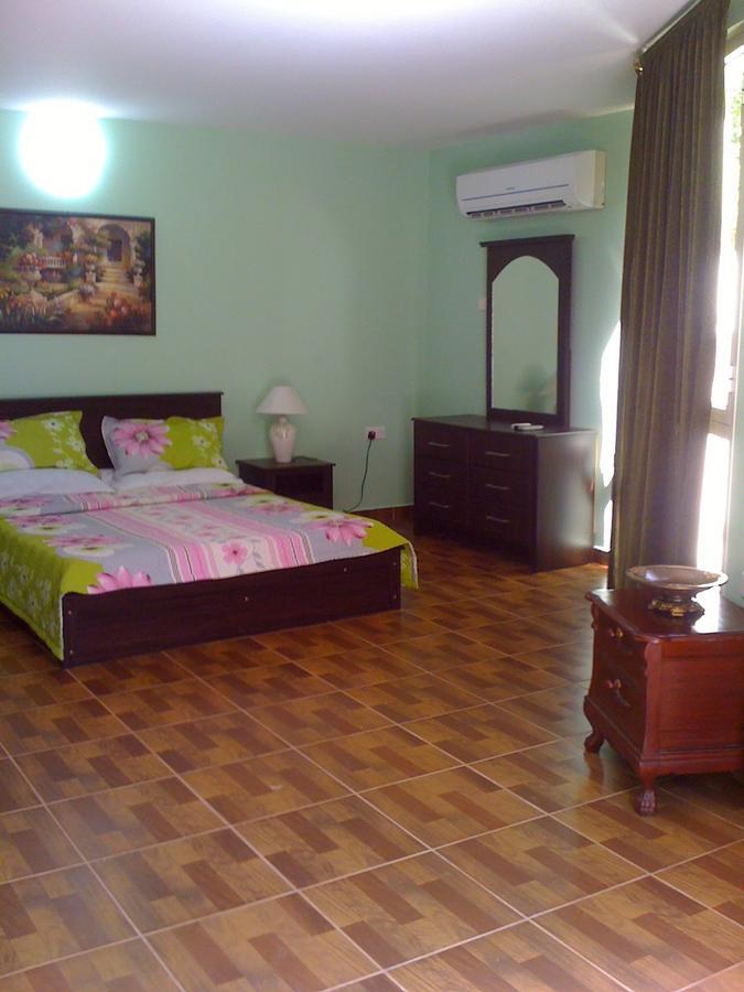 Garden Roomz Oman Muskat Bagian luar foto