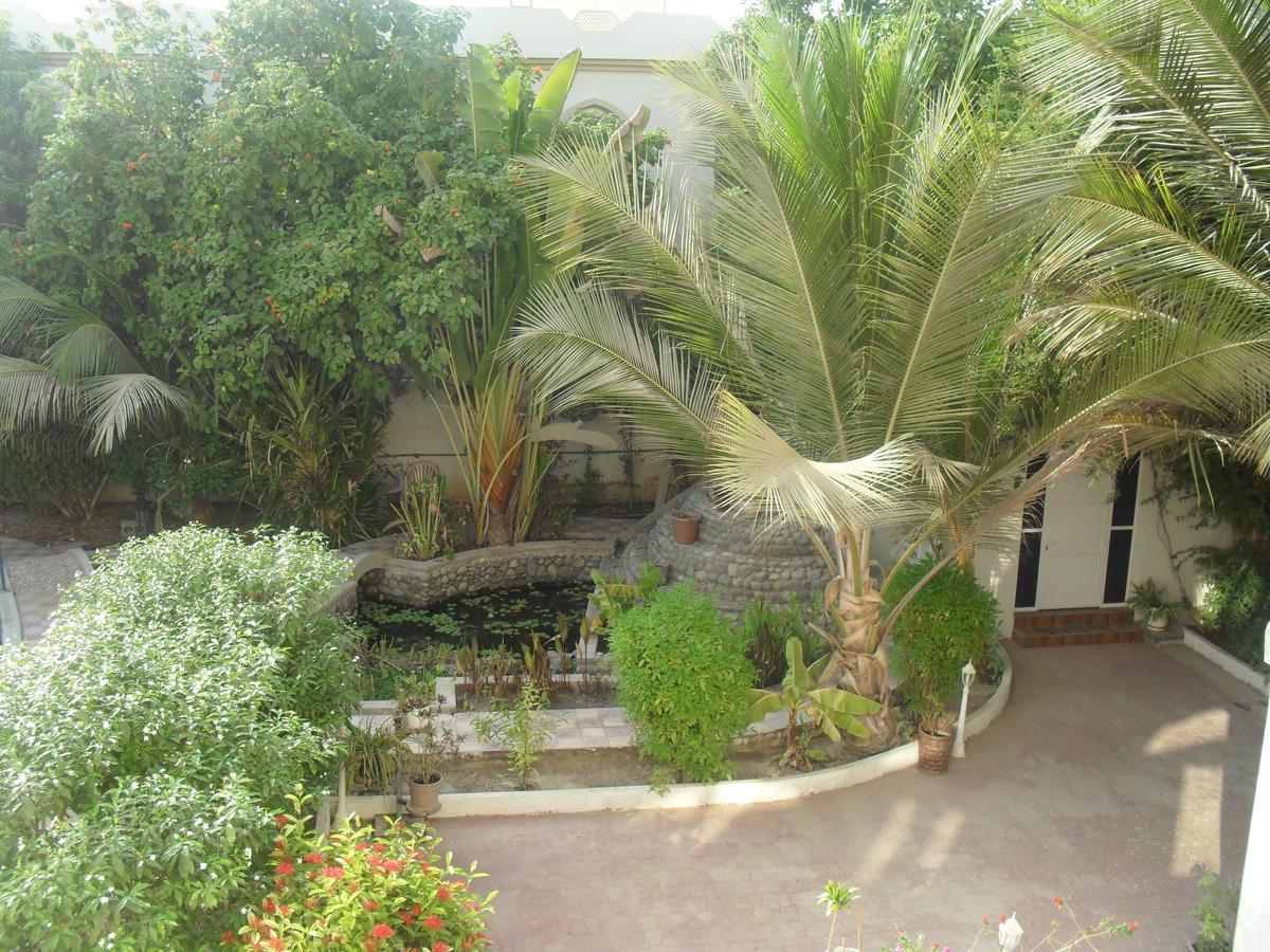 Garden Roomz Oman Muskat Bagian luar foto