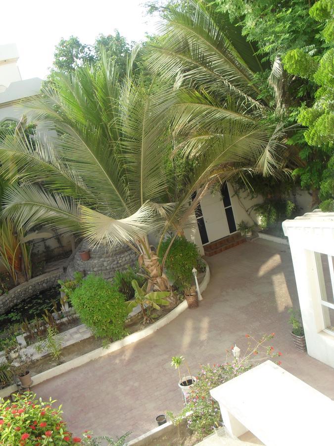 Garden Roomz Oman Muskat Bagian luar foto